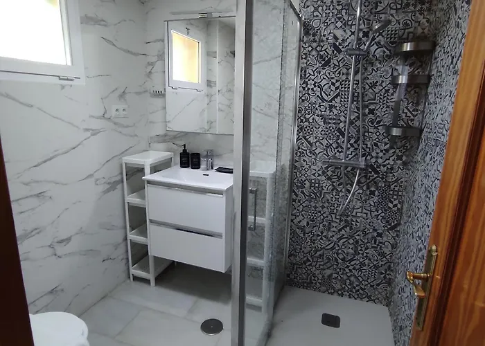 Vakantiehuis Paraiso Del Mar- Privada Con Piscina Propia Y Vista Al Mar Cerca De La Playa *