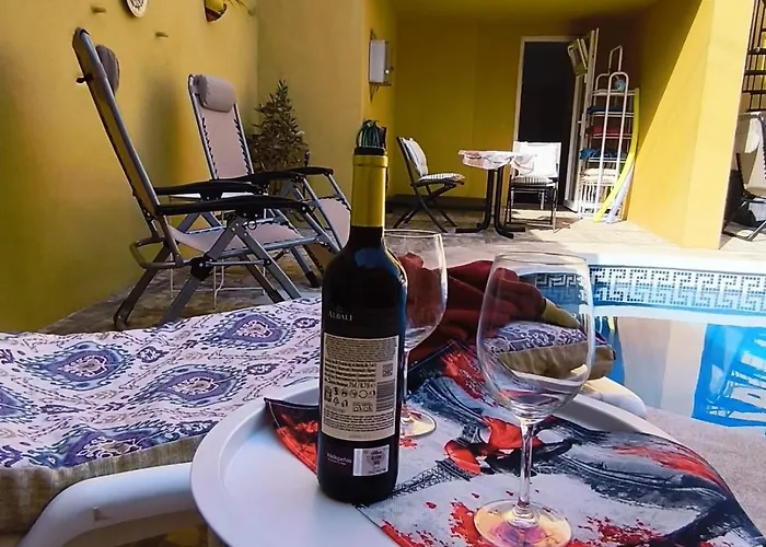 Paraiso Del Mar- Privada Con Piscina Propia Y Vista Al Mar Cerca De La Playa Vakantiehuis Fuengirola