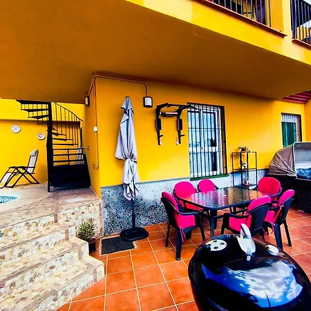 Paraiso Del Mar- Privada Con Piscina Propia Y Vista Al Mar Cerca De La Playa Holiday home Fuengirola