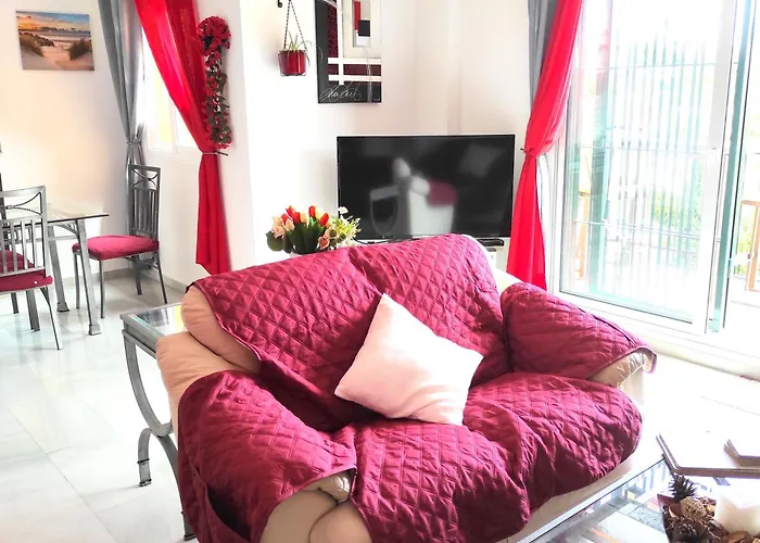 Paraiso Del Mar- Privada Con Piscina Propia Y Vista Al Mar Cerca De La Playa Fuengirola