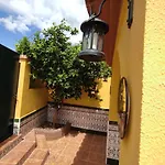 Будинок відпочинку Paraiso Del Mar- Privada Con Piscina Propia Y Vista Al Mar Cerca De La Playa *