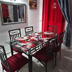 Будинок відпочинку Paraiso Del Mar- Privada Con Piscina Propia Y Vista Al Mar Cerca De La Playa *